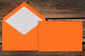 [16401121] Briefhüllen mit Seidenfutter C5 157x225 mm Nassklebend Orange gerippt 100 g/qm